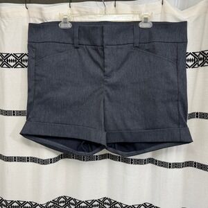 NWT Torrid Dress Shorts Size 18 Gray Stretch Cuffed Trouser Career‎ Summer